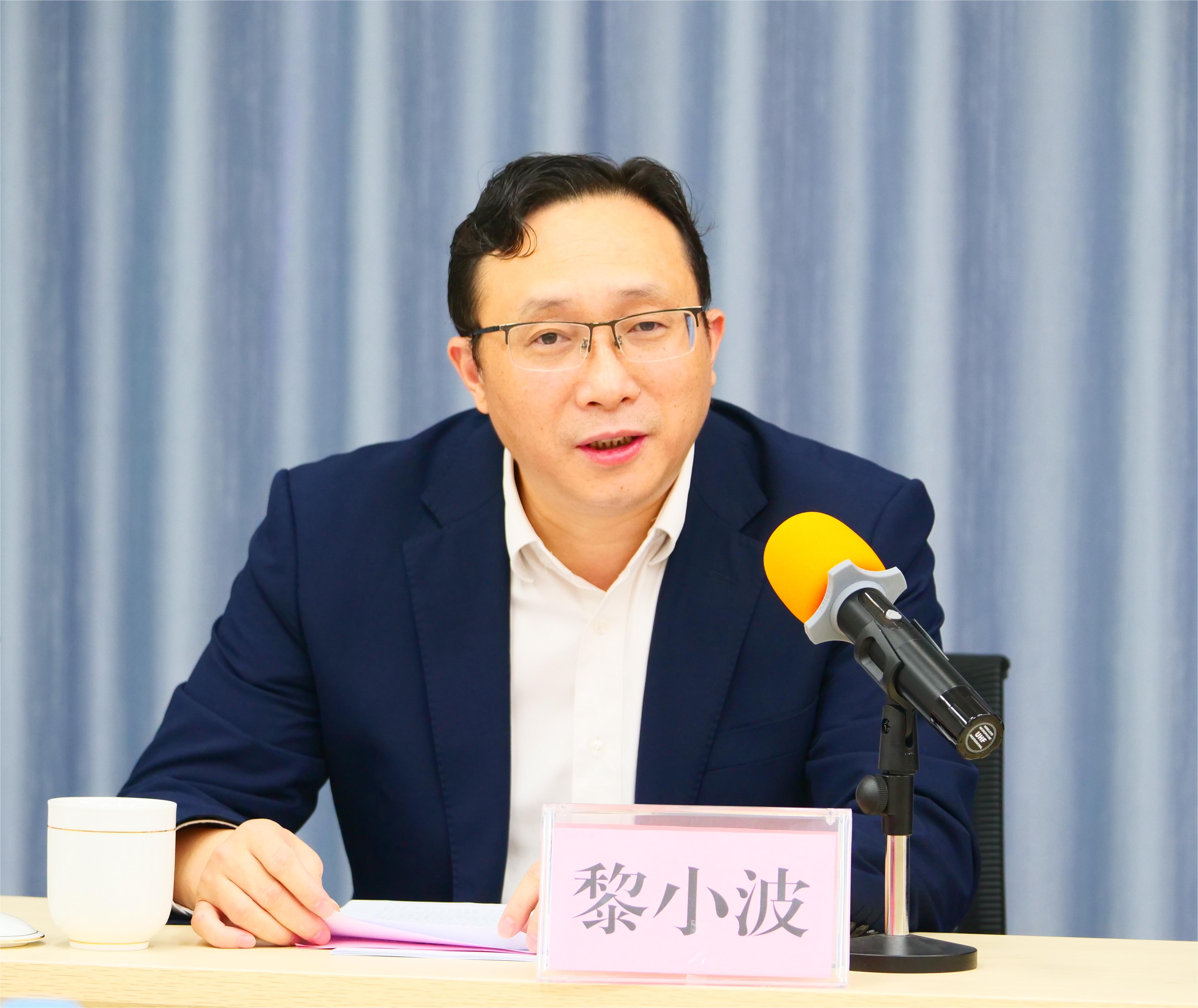 黎小波.JPG